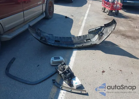 2011 Jeep Grand Cherokee Laredo from USA, damaged, VIN 1J4RR4GG9BC567343